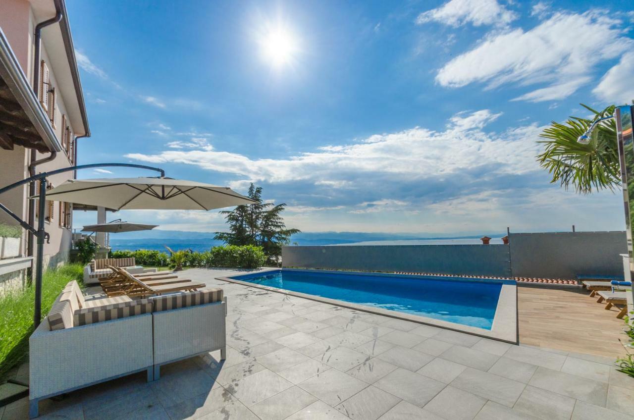Apartments Villa Sonja Matulji Ngoại thất bức ảnh